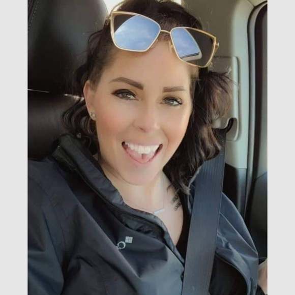 Meet your Posher, Misty - Picture 1 of 1